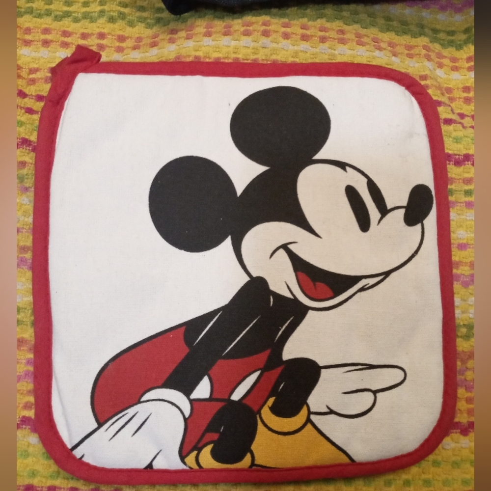 Disney Mickey Mouse Pot Holder